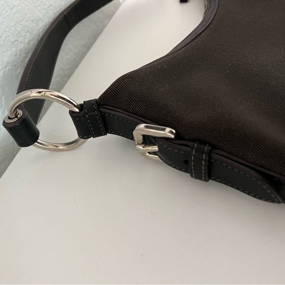 Excellent Condition Vintage Prada Shoulder Bag - Picture 3 of 11